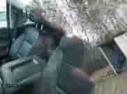 2020 Chevrolet Suburban LT z VIN 1GNSKHKC3LR201620, wystawiony jako Copart lot #74385964 z przebiegiem Nie podano mil oraz Szkoda całkowita • Salvage title. Historia ofert i sprzedaży dostępna na DreamBid. Obrazek 10.