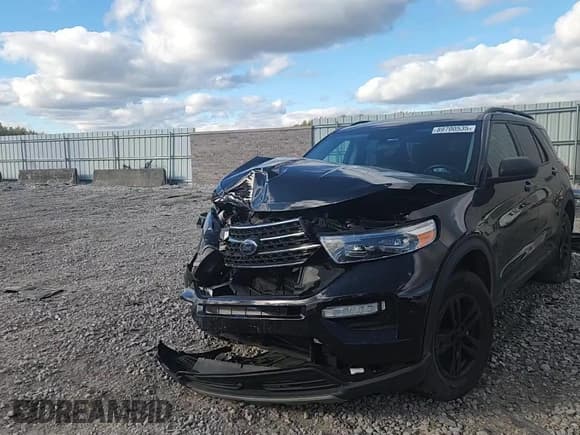 ✅ 2022 Ford Explorer XLT • VIN: 1FMSK8DH0NGB10266 • Lot: 89700535. Listed on Copart with Not provided. Free auction sales archive from the USA and detailed vehicle history report at DreamBid. Image 14.