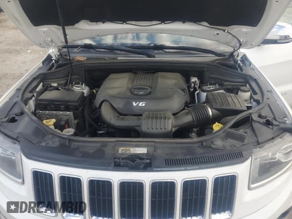 ✅ 2014 Jeep Grand Cherokee Limited • VIN: 1C4RJFBG4EC320977 • Lot: 82728655. Wystawiony na Copart z przebiegiem 157 935 mil. Bezpłatny archiwum sprzedaży aukcyjnych z USA i szczegółowy raport historii pojazdu na DreamBid. Zdjęcie 12.