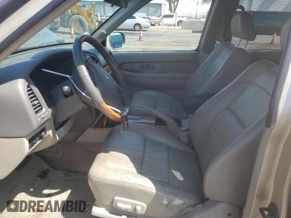 ✅ 2003 Infiniti QX4 Luxury • VIN: JNRDR09YX3W303739 • Лот: 54705225. Опубликован ранее на Copart с пробегом 206 903 миль. Бесплатный доступ к архиву аукционных продаж из США и подробный отчёт об истории автомобиля на DreamBid. Изображение 7.