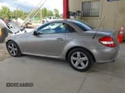 ✅ 2006 Mercedes-Benz SLK 280 • VIN: WDBWK54F06F118716 • Lot: 43378113. Wystawiony na IAAI z przebiegiem 77 650 mil. Bezpłatny archiwum sprzedaży aukcyjnych z USA i szczegółowy raport historii pojazdu na DreamBid. Zdjęcie 14.