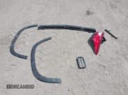 ✅ 2021 Chevrolet Traverse LT Cloth • VIN: 1GNERGKW5MJ124858 • Lot: 42960251. Listed on IAAI with 89,527 mi. Free auction sales archive from the USA and detailed vehicle history report at DreamBid. Image 12.