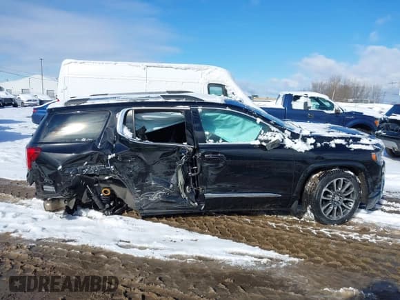 ✅ 2021 GMC Acadia Denali • VIN: 1GKKNXLS7MZ204980 • Lot: 43664262. Wystawiony na IAAI z przebiegiem 35 842 mil. Bezpłatny archiwum sprzedaży aukcyjnych z USA i szczegółowy raport historii pojazdu na DreamBid. Zdjęcie 12.