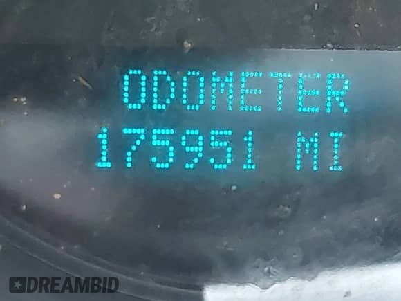 2010 Chevrolet Silverado 1500 LT z VIN 3GCRCSEA6AG170811, wystawiony jako IAAI lot #42697042 z przebiegiem 175 951 mil mil oraz . Historia ofert i sprzedaży dostępna na DreamBid. Obrazek 15.