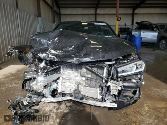 ✅ 2022 BMW 5 Series 540i xDrive • VIN: WBA73BJ07NWX61951 • Lot: 91472855. Wystawiony na Copart z przebiegiem Nie podano. Bezpłatny archiwum sprzedaży aukcyjnych z USA i szczegółowy raport historii pojazdu na DreamBid. Zdjęcie 5.