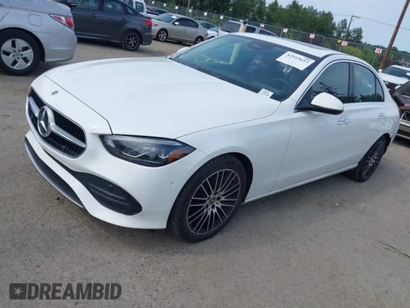 ✅ 2023 Mercedes-Benz C 300 • VIN: W1KAF4HB6PR136757 • Lot: 42515623. Wystawiony na IAAI z przebiegiem 10 429 mil. Bezpłatny archiwum sprzedaży aukcyjnych z USA i szczegółowy raport historii pojazdu na DreamBid. Zdjęcie 2.