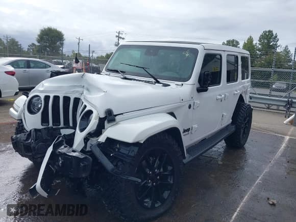 ✅ 2021 Jeep Wrangler Unlimited Sahara • VIN: 1C4HJXEG1MW597127 • Lot: 43354032. Listed on IAAI with 82,436 mi. Free auction sales archive from the USA and detailed vehicle history report at DreamBid. Image 20.