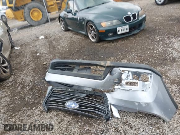 ✅ 2019 Subaru Ascent Premium • VIN: 4S4WMAFD3K3441195 • Lot: 41937937. Listed on IAAI with 90,332 mi. Free auction sales archive from the USA and detailed vehicle history report at DreamBid. Image 12.