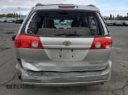 ✅ 2010 Toyota Sienna LE • VIN: 5TDKK4CCXAS322952 • Лот: 82291255. Опубликован ранее на Copart с пробегом Не указан. Бесплатный доступ к архиву аукционных продаж из США и подробный отчёт об истории автомобиля на DreamBid. Изображение 6.