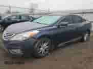 2013 Hyundai Azera с VIN KMHFG4JG7DA220417, выставлен на аукционе Copart как лот 42222125 с пробегом 104 023 миль миль и Списание • Salvage title. История ставок и продаж доступна на DreamBid. Изображение 1.