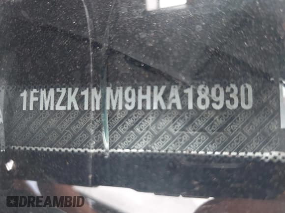 ✅ 2017 Ford Transit XL • VIN: 1FMZK1YM9HKA18930 • Lot: 42530193. Wystawiony na IAAI z przebiegiem 115 165 mil. Bezpłatny archiwum sprzedaży aukcyjnych z USA i szczegółowy raport historii pojazdu na DreamBid. Zdjęcie 9.