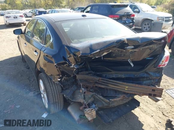 ✅ 2014 Nissan Altima S • VIN: 1N4AL3AP5EN370403 • Лот: 43412019. Опубликован ранее на IAAI с пробегом 136 589 миль. Бесплатный доступ к архиву аукционных продаж из США и подробный отчёт об истории автомобиля на DreamBid. Изображение 6.