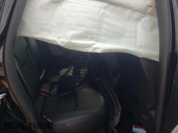 ✅ 2023 Jeep Compass Limited • VIN: 3C4NJDCN4PT510527 • Lot: 66489645. Wystawiony na Copart z przebiegiem Nie podano. Bezpłatny archiwum sprzedaży aukcyjnych z USA i szczegółowy raport historii pojazdu na DreamBid. Zdjęcie 10.