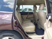 ✅ 2011 Toyota Highlander Limited • VIN: 5TDYK3EH0BS039636 • Lot: 42514365. Listed on IAAI with 200,847 mi. Free auction sales archive from the USA and detailed vehicle history report at DreamBid. Image 8.