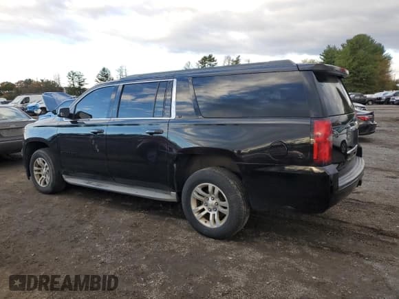 ✅ 2015 Chevrolet Suburban LT • VIN: 1GNSKJKC2FR147965 • Lot: 90535785. Wystawiony na Copart z przebiegiem 148 802 mil. Bezpłatny archiwum sprzedaży aukcyjnych z USA i szczegółowy raport historii pojazdu na DreamBid. Zdjęcie 2.