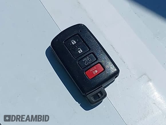 ✅ 2018 Toyota RAV4 Hybrid SE • VIN: JTMJJREV5JD250452 • Lot: 42839892. Listed on IAAI with 98,464 mi. Free auction sales archive from the USA and detailed vehicle history report at DreamBid. Image 11.