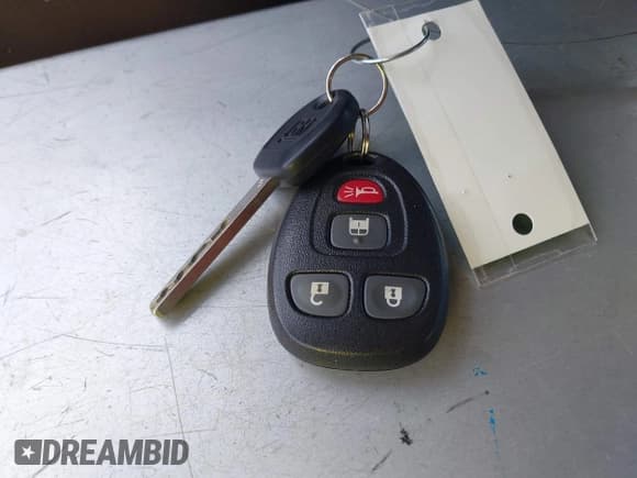 ✅ 2020 Chevrolet Express Cargo • VIN: 1GCWGAFP0L1126728 • Lot: 42725216. Listed on IAAI with 71,361 mi. Free auction sales archive from the USA and detailed vehicle history report at DreamBid. Image 11.