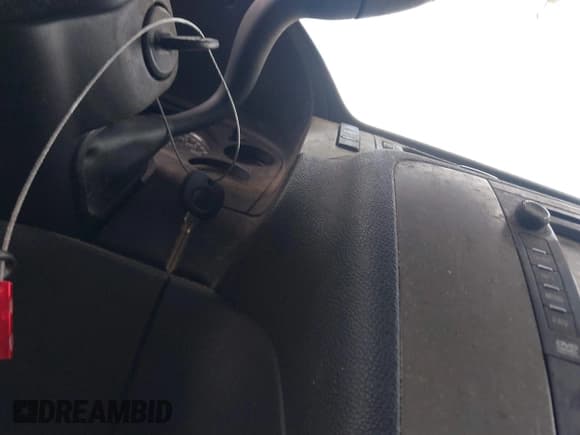 ✅ 2014 Chevrolet Silverado 2500HD LTZ • VIN: 1GC1KYEG5EF189204 • Лот: 42967689. Опубликован ранее на IAAI с пробегом 233 397 миль. Бесплатный доступ к архиву аукционных продаж из США и подробный отчёт об истории автомобиля на DreamBid. Изображение 11.