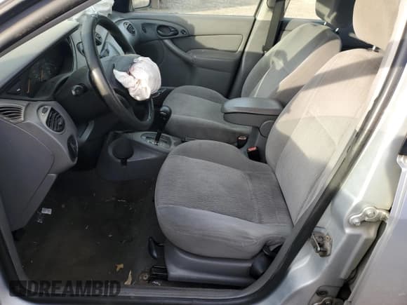 ✅ 2000 Ford Focus SE • VIN: 1FAFP3432YW387726 • Lot: 78843704. Listed on Copart with Not provided. Free auction sales archive from the USA and detailed vehicle history report at DreamBid. Image 7.