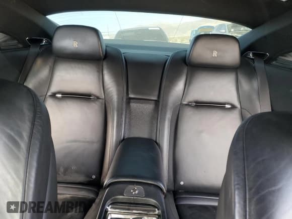 ✅ 2014 Rolls-Royce Wraith • VIN: SCA665C57EUX84259 • Lot: 65586204. Wystawiony na Copart z przebiegiem 52 048 mil. Bezpłatny archiwum sprzedaży aukcyjnych z USA i szczegółowy raport historii pojazdu na DreamBid. Zdjęcie 10.