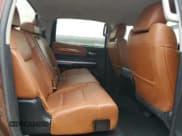 ✅ 2017 Toyota Tundra Platinum • VIN: 5TFAW5F13HX615693 • Лот: 61790265. Опубликован ранее на Copart с пробегом Не указан. Бесплатный доступ к архиву аукционных продаж из США и подробный отчёт об истории автомобиля на DreamBid. Изображение 10.