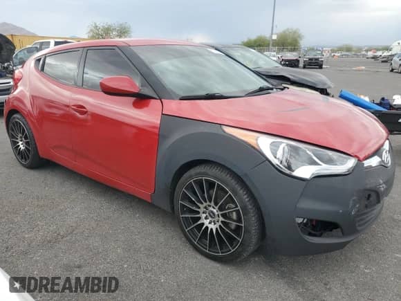 2013 Hyundai Veloster w/Black Int с VIN KMHTC6AD3DU172901, выставлен на аукционе Copart как лот 82373925 с пробегом 91 126 миль миль и Списание • Salvage title. История ставок и продаж доступна на DreamBid. Изображение 4.