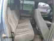 2002 Dodge Dakota Sport z VIN 1B7HG38N22S696268, wystawiony jako Copart lot #78382174 z przebiegiem 239 879 mil mil oraz Szkoda całkowita • Salvage title. Historia ofert i sprzedaży dostępna na DreamBid. Obrazek 10.