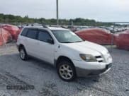 ✅ 2004 Mitsubishi Outlander LS • VIN: JA4LX31F34U005764 • Lot: 43788988. Listed on IAAI with 129,822 mi. Free auction sales archive from the USA and detailed vehicle history report at DreamBid. Image 1.