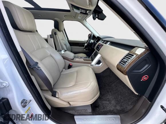 ✅ 2019 Land Rover Range Rover HSE • VIN: SALGS2SV9KA518093 • Лот: 84706075. Опубликован ранее на Copart с пробегом 122 898 миль. Бесплатный доступ к архиву аукционных продаж из США и подробный отчёт об истории автомобиля на DreamBid. Изображение 5.