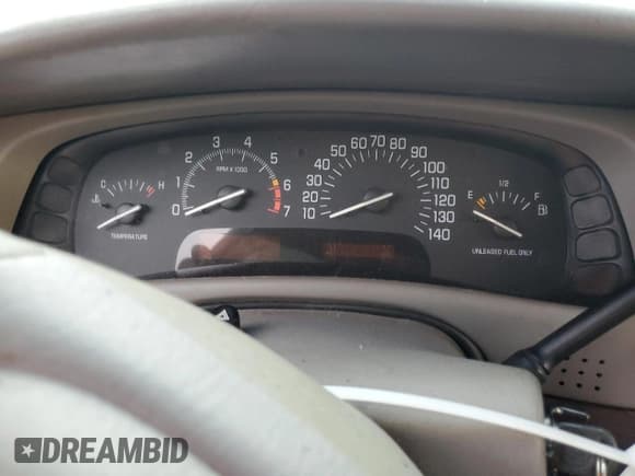 ✅ 1999 Buick Park Avenue • VIN: 1G4CW52K3X4617592 • Lot: 73870584. Listed on Copart with Not provided. Free auction sales archive from the USA and detailed vehicle history report at DreamBid. Image 9.