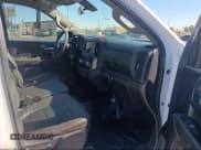 ✅ 2019 GMC Sierra 1500 • VIN: 1GTU9AEF0KZ194067 • Лот: 43726988. Опубликован ранее на IAAI с пробегом 98 902 миль. Бесплатный доступ к архиву аукционных продаж из США и подробный отчёт об истории автомобиля на DreamBid. Изображение 5.