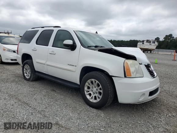 ✅ 2007 GMC Yukon SLE • VIN: 1GKFC13C17R323450 • Lot: 69604065. Listed on Copart with 223,782 mi. Free auction sales archive from the USA and detailed vehicle history report at DreamBid. Image 4.