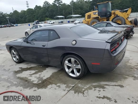 ✅ 2018 Dodge Challenger SXT Plus • VIN: 2C3CDZAG0JH162133 • Lot: 70996025. Listed on Copart with 138,208 mi. Free auction sales archive from the USA and detailed vehicle history report at DreamBid. Image 2.