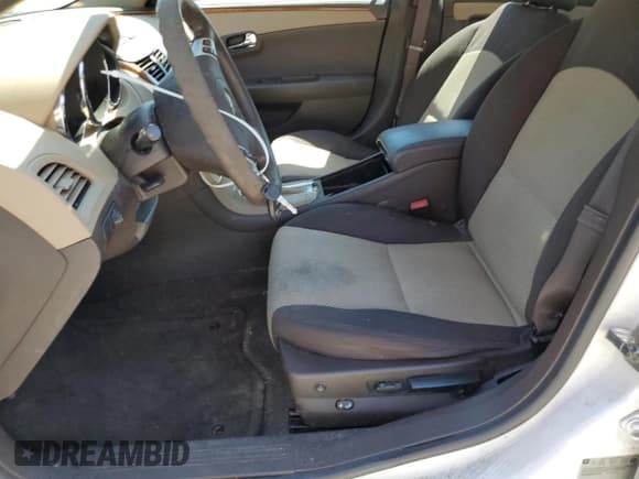 ✅ 2012 Chevrolet Malibu 1LT • VIN: 1G1ZC5E02CF211828 • Lot: 70133244. Listed on Copart with 115,572 mi. Free auction sales archive from the USA and detailed vehicle history report at DreamBid. Image 7.