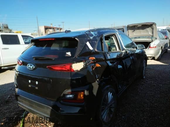 2019 Hyundai Kona SEL z VIN KM8K22AAXKU323808, wystawiony jako Copart lot #72089632 z przebiegiem 13 436 mil mil oraz . Historia ofert i sprzedaży dostępna na DreamBid. Obrazek 3.