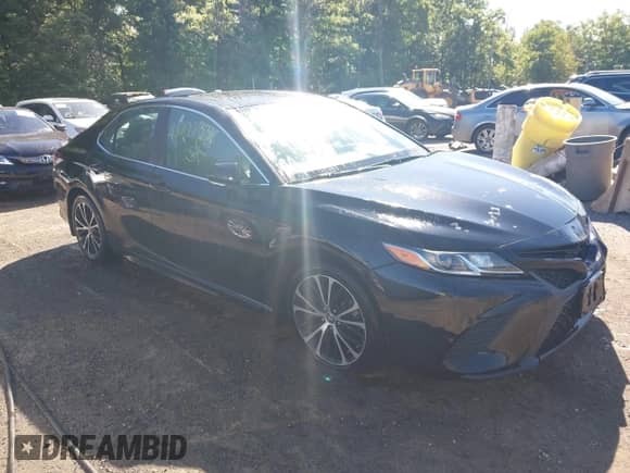 2020 Toyota Camry SE with VIN 4T1M11BK2LU010539, listed as a IAAI auction lot 42292336 with 39,342 mi miles and . Bid and sale history available at DreamBid. Image 1.