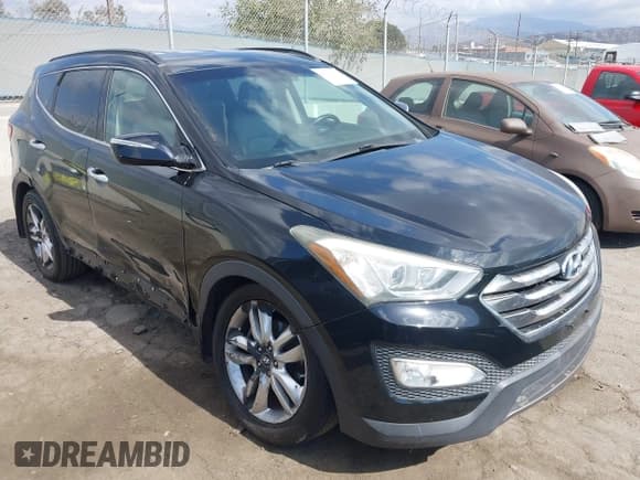 ✅ 2013 Hyundai Santa Fe Sport • VIN: 5XYZU3LA8DG119920 • Лот: 43411354. Опубликован ранее на IAAI с пробегом 190 889 миль. Бесплатный доступ к архиву аукционных продаж из США и подробный отчёт об истории автомобиля на DreamBid. Изображение 1.