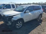 ✅ 2011 Toyota RAV4 Limited • VIN: 2T3YF4DV0BW058705 • Лот: 43652455. Опубликован ранее на IAAI с пробегом 189 803 миль. Бесплатный доступ к архиву аукционных продаж из США и подробный отчёт об истории автомобиля на DreamBid. Изображение 2.