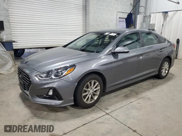✅ 2018 Hyundai Sonata SE • VIN: 5NPE24AF8JH611747 • Lot: 63620175. Listed on Copart with 98,028 mi. Free auction sales archive from the USA and detailed vehicle history report at DreamBid. Image 1.