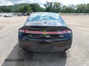 ✅ 2015 Lincoln MKZ • VIN: 3LN6L2G94FR625555 • Lot: 43052508. Listed on IAAI with 103,338 mi. Free auction sales archive from the USA and detailed vehicle history report at DreamBid. Image 16.