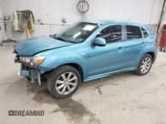 ✅ 2012 Mitsubishi Outlander SE • VIN: JA4AR4AU5CZ009905 • Lot: 43625927. Wystawiony na IAAI z przebiegiem 122 310 mil. Bezpłatny archiwum sprzedaży aukcyjnych z USA i szczegółowy raport historii pojazdu na DreamBid. Zdjęcie 20.