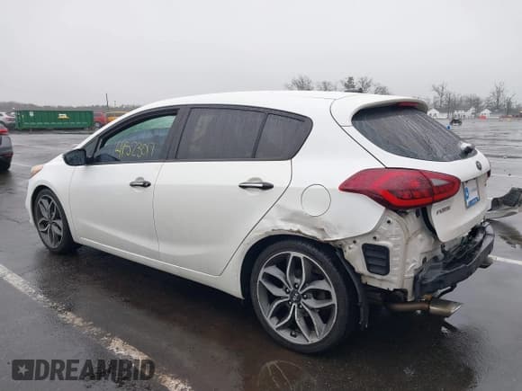 ✅ 2016 Kia Forte SX • VIN: KNAFZ5A3XG5636604 • Лот: 41523017. Опубликован ранее на IAAI с пробегом 97 507 миль. Бесплатный доступ к архиву аукционных продаж из США и подробный отчёт об истории автомобиля на DreamBid. Изображение 6.