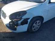 ✅ 2011 Hyundai Accent GLS • VIN: KMHCN4AC0BU606100 • Лот: 41293628. Опубликован ранее на IAAI с пробегом 121 471 миль. Бесплатный доступ к архиву аукционных продаж из США и подробный отчёт об истории автомобиля на DreamBid. Изображение 6.