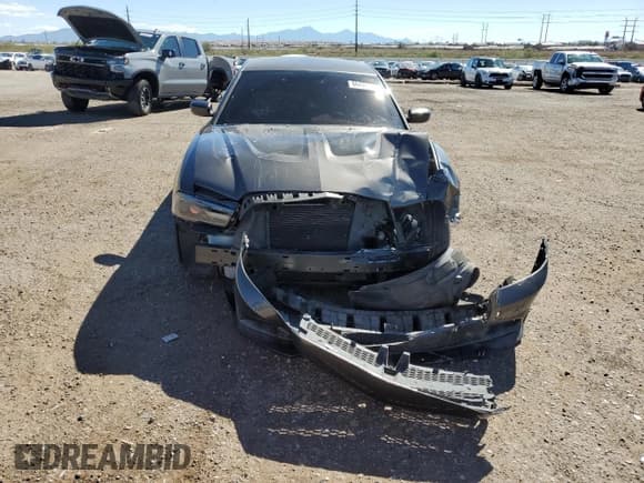 ✅ 2014 Dodge Charger RT Plus • VIN: 2C3CDXCT9EH349388 • Lot: 86476555. Wystawiony na Copart z przebiegiem 118 294 mil. Bezpłatny archiwum sprzedaży aukcyjnych z USA i szczegółowy raport historii pojazdu na DreamBid. Zdjęcie 5.