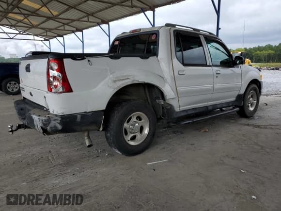 ✅ 2003 Ford Explorer Sport Trac XLS • VIN: 1FMZU67E43UA26531 • Lot: 69925255. Wystawiony na Copart z przebiegiem 168 793 mil. Bezpłatny archiwum sprzedaży aukcyjnych z USA i szczegółowy raport historii pojazdu na DreamBid. Zdjęcie 3.