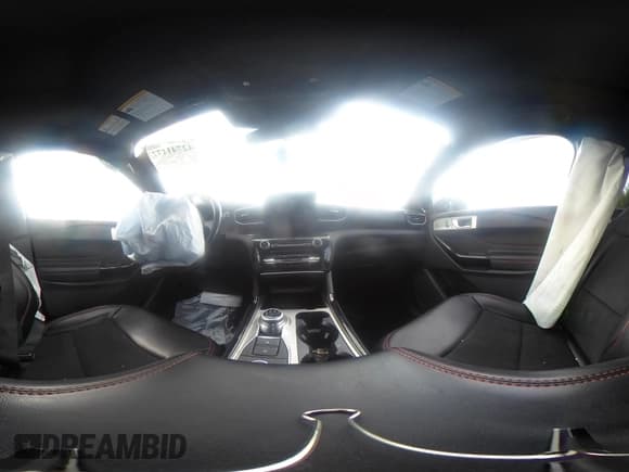 ✅ 2022 Ford Explorer ST-Line • VIN: 1FMSK8KH7NGC15129 • Lot: 42741177. Listed on IAAI with 83,674 mi. Free auction sales archive from the USA and detailed vehicle history report at DreamBid. Image 18.