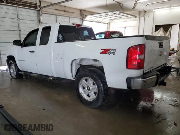 ✅ 2007 Chevrolet Silverado 1500 LTZ • VIN: 2GCEK19J471652622 • Lot: 73006544. Listed on Copart with 215,230 mi. Free auction sales archive from the USA and detailed vehicle history report at DreamBid. Image 2.