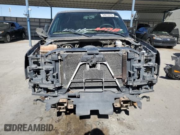 ✅ 2006 Chevrolet Silverado 2500HD Work Truck • VIN: 1GCHC23U16F159362 • Лот: 54613315. Опубликован ранее на Copart с пробегом Не указан. Бесплатный доступ к архиву аукционных продаж из США и подробный отчёт об истории автомобиля на DreamBid. Изображение 5.