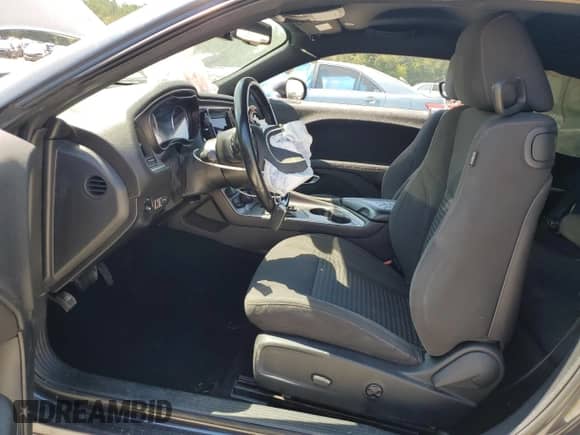 2019 Dodge Challenger SXT с VIN 2C3CDZAG5KH701900, выставлен на аукционе Copart как лот 70775285 с пробегом 142 357 миль миль и Списание • Salvage title. История ставок и продаж доступна на DreamBid. Изображение 7.