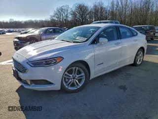 ✅ 2018 Ford Fusion SE • VIN: 3FA6P0LUXJR178459 • Lot: 94865535. Listed on Copart with 19,400 mi. Free auction sales archive from the USA and detailed vehicle history report at DreamBid. Image 1.